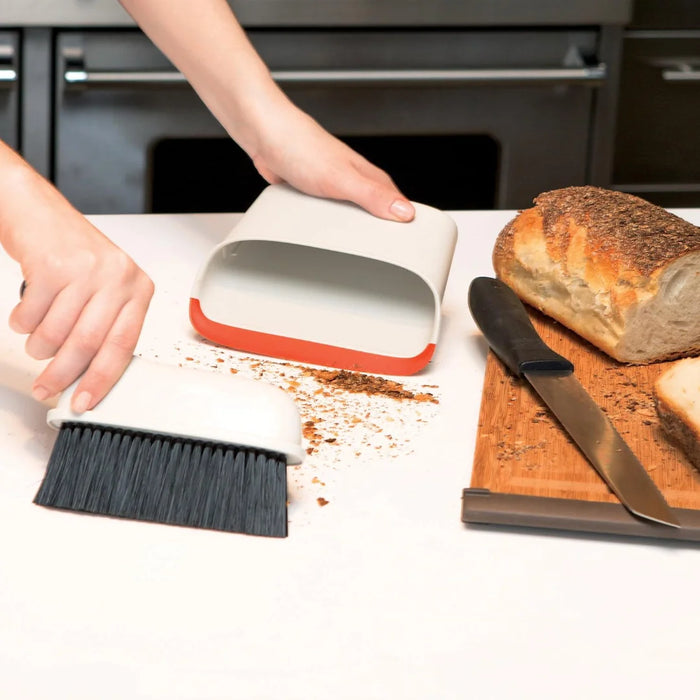 elevenpast dustpan OXO Compact Dustpan and Brush Set 1334280 719812033426