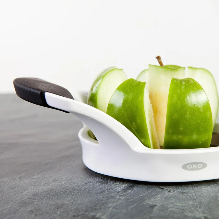 elevenpast food corer OXO Apple Divider 32681 719812326818