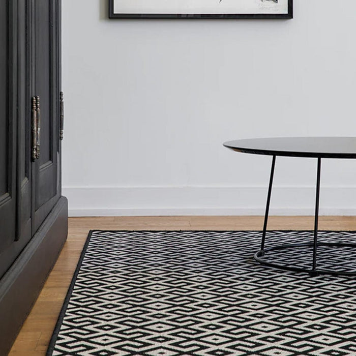 elevenpast Rugs Mbinga Black Rug