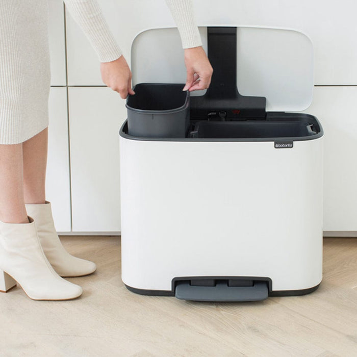 Brabantia waste bin Bo Pedal Bin 11 + 23 Litre in White | Matt Black | Platinum | Matt Steel