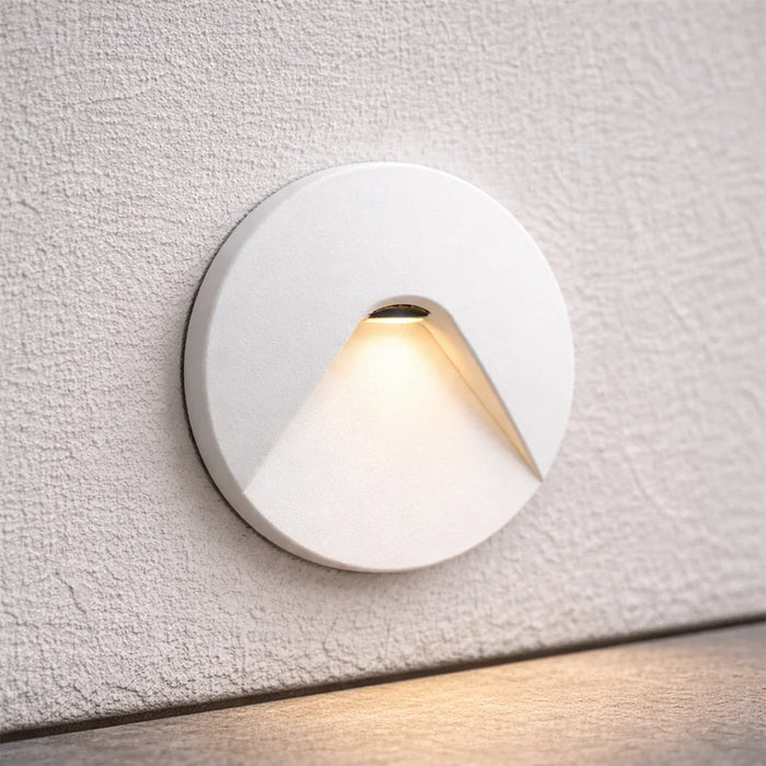 elevenpast LED footlight Mini Recessed LED Step and Footlight 2W IP54 | Black or White