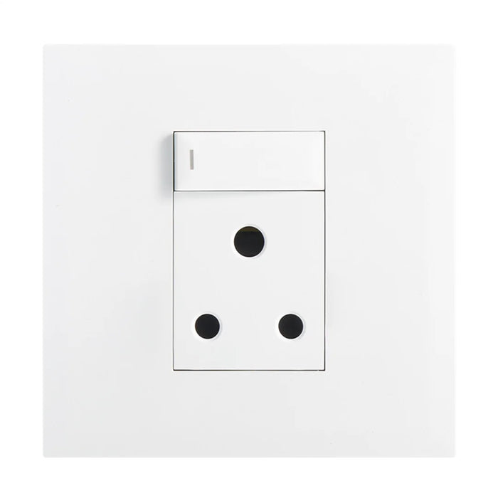 elevenpast switch White 4x4 16A Switched Wall Socket – Black | White EPL232 WHITE 6007226092028
