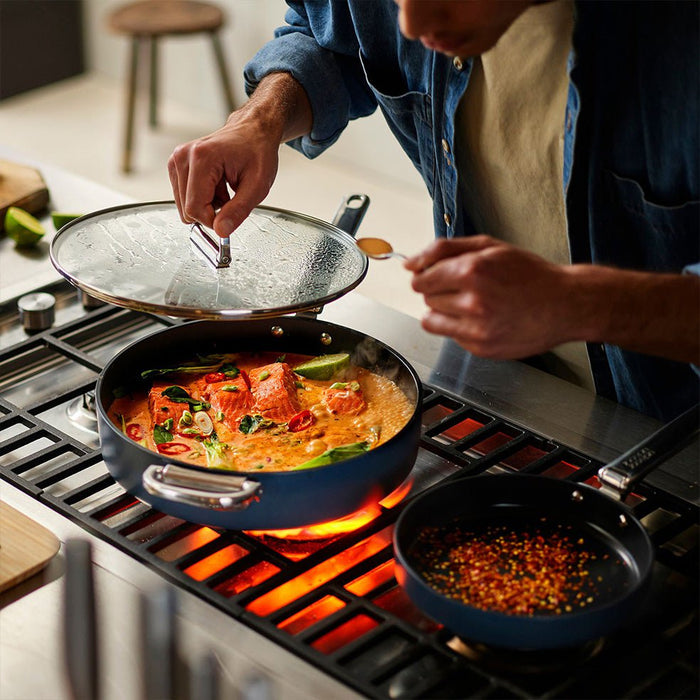 Joseph Joseph saute pan Space Non-Stick Saute Pan & Lid - 28cm/3.6L JJA45044/4