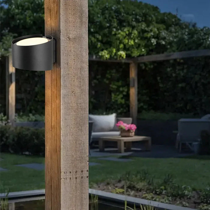 elevenpast LED wall light Beamo Outdoor LED Wall Sconce - Black L621 BLACK 6007226089233