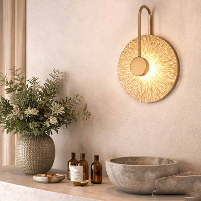 elevenpast Wall Light Round Leaf Disc LED Wall Light – Gold | White