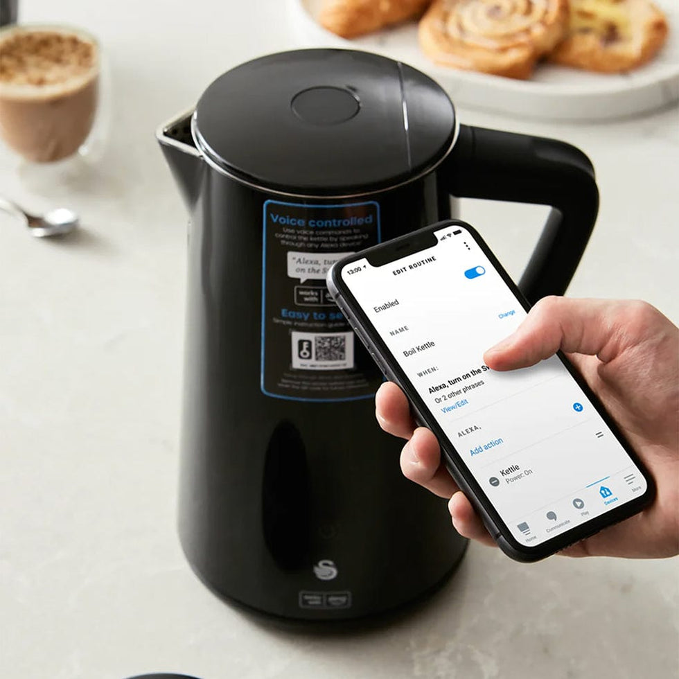 Swan Smart Cordless Kettle Black Alexa Ready elevenpast