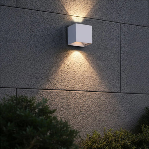 elevenpast Wall Light Split 3CCT Adjustable Up and Down Outdoor Wall Light – White | Black